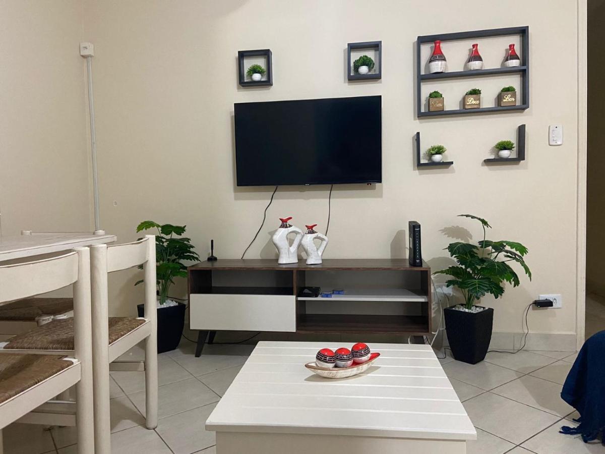Apartamento Encantador No Guaruja, Praia Da Enseada - Apenas 600M Da Praia ! Zewnętrze zdjęcie